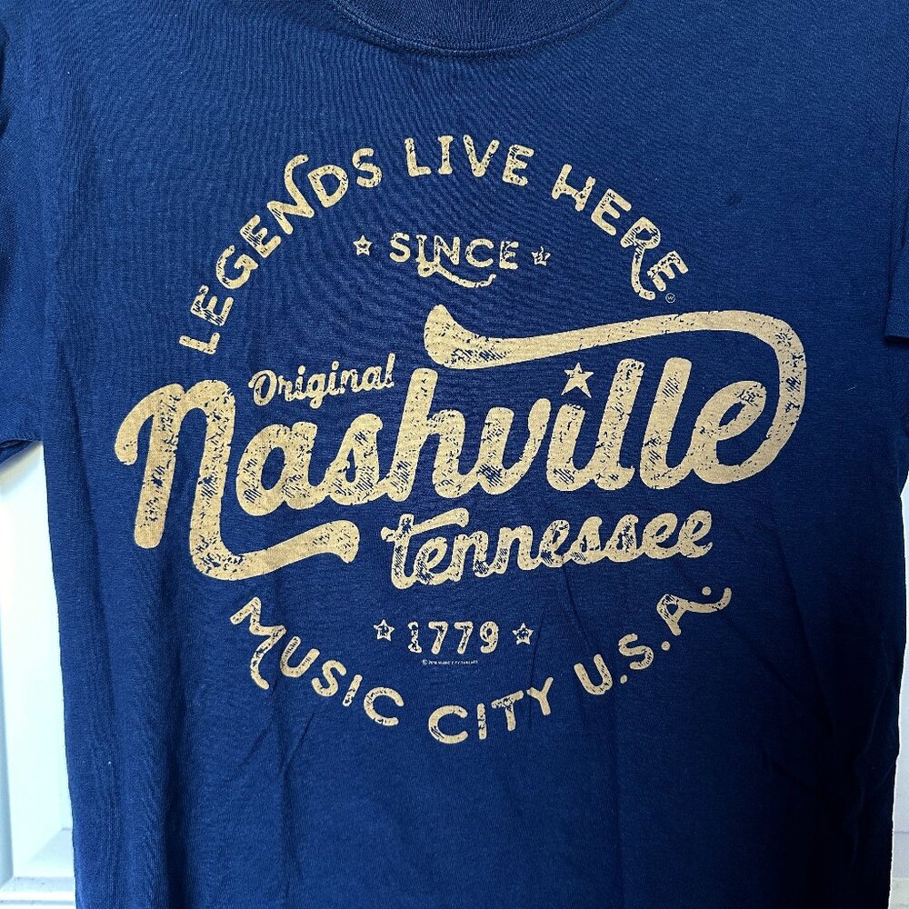 NWT Nashville TN Music City T-shirt Women Size Small Short Sleeve